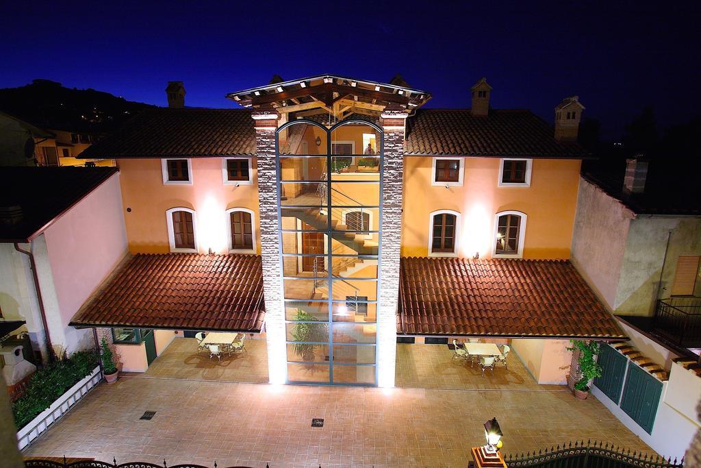 Residenze L'Uncinaia Holiday House Περούτζια Δωμάτιο φωτογραφία