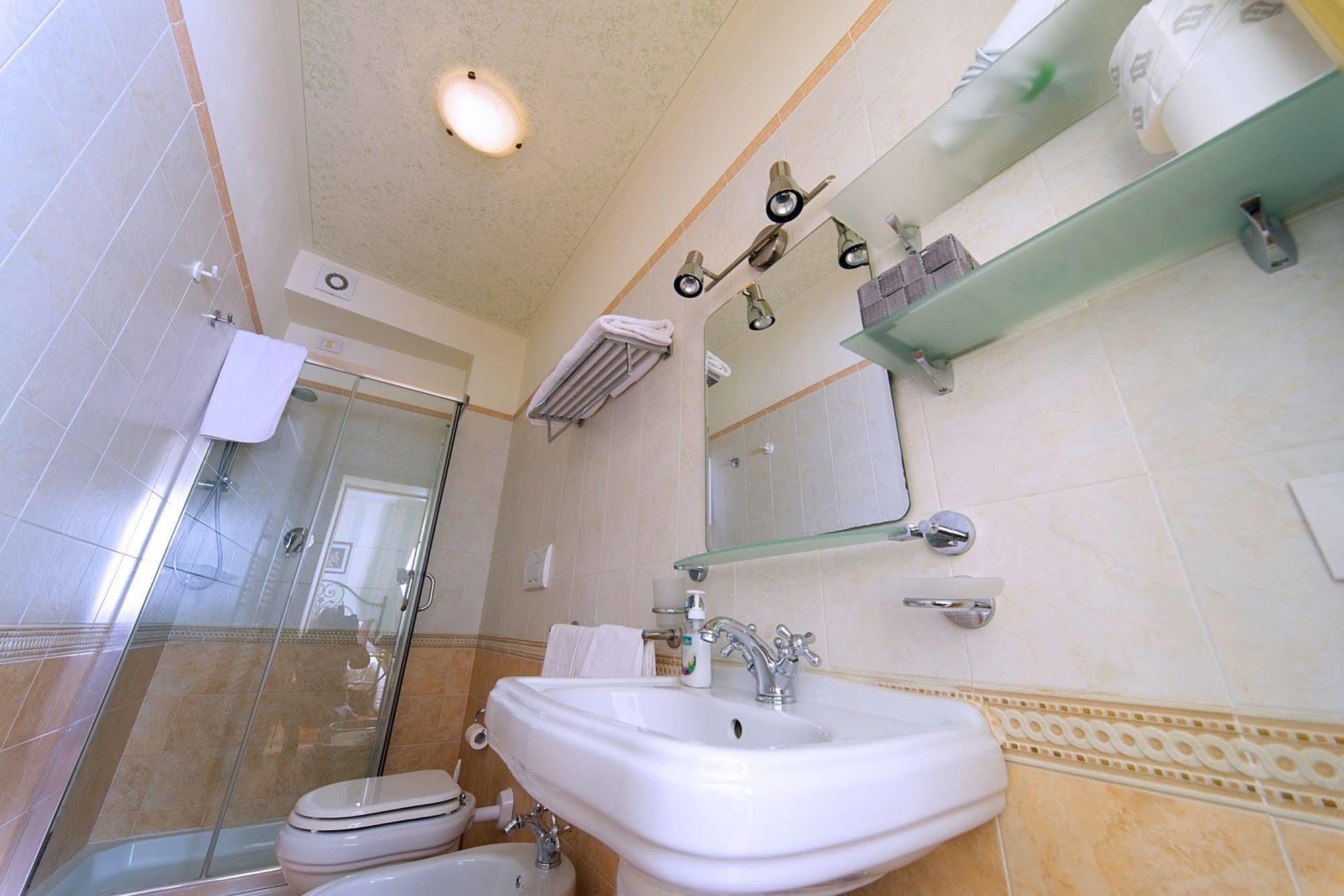 Residenze L'Uncinaia Holiday House Περούτζια Εξωτερικό φωτογραφία